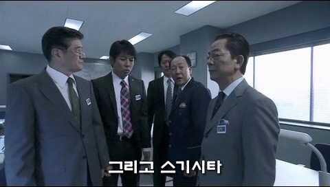 자신의 정의관때문에 적을 만드는 주인공 타입_13.jpg