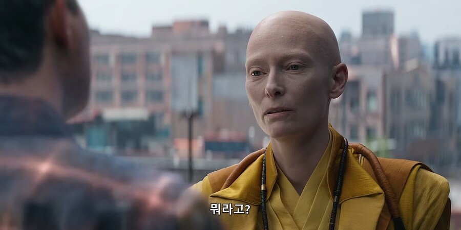 MCU]타임스톤을 지키는게 소서러 슈프림의 의무라고?_3.png