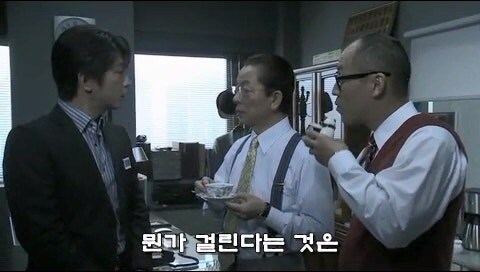 길거리에서 만난 여자 시체로부터 위화감을 느꼈던 남자_20.jpg