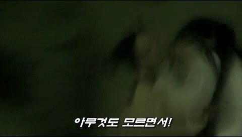 길거리에 버려져있던 여자 시체의 정체_21.jpg