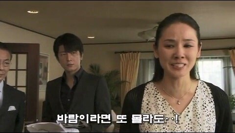 길거리에 버려져있던 여자 시체의 정체_42.jpg