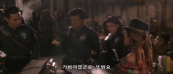 영화속 쥐고기 버거_9.jpg