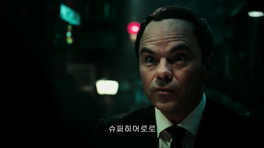 [데드풀]웨이드를 특별한 존재로 만들어 주겠다는 약속을 하는 장면_2.jpg