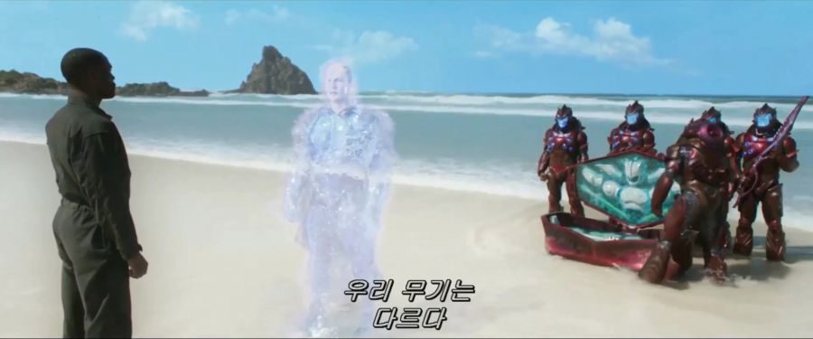 영화속 좋은 무기를 가지고 개조하는 남자_4.jpg