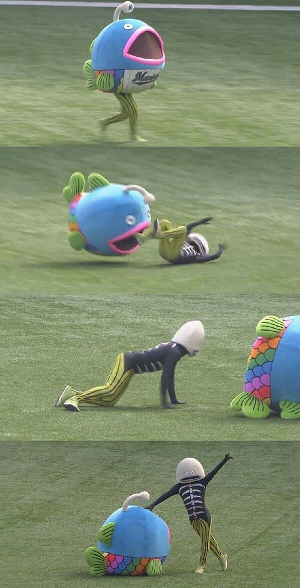 인형탈이 그만 벗겨졌다_1.jpg