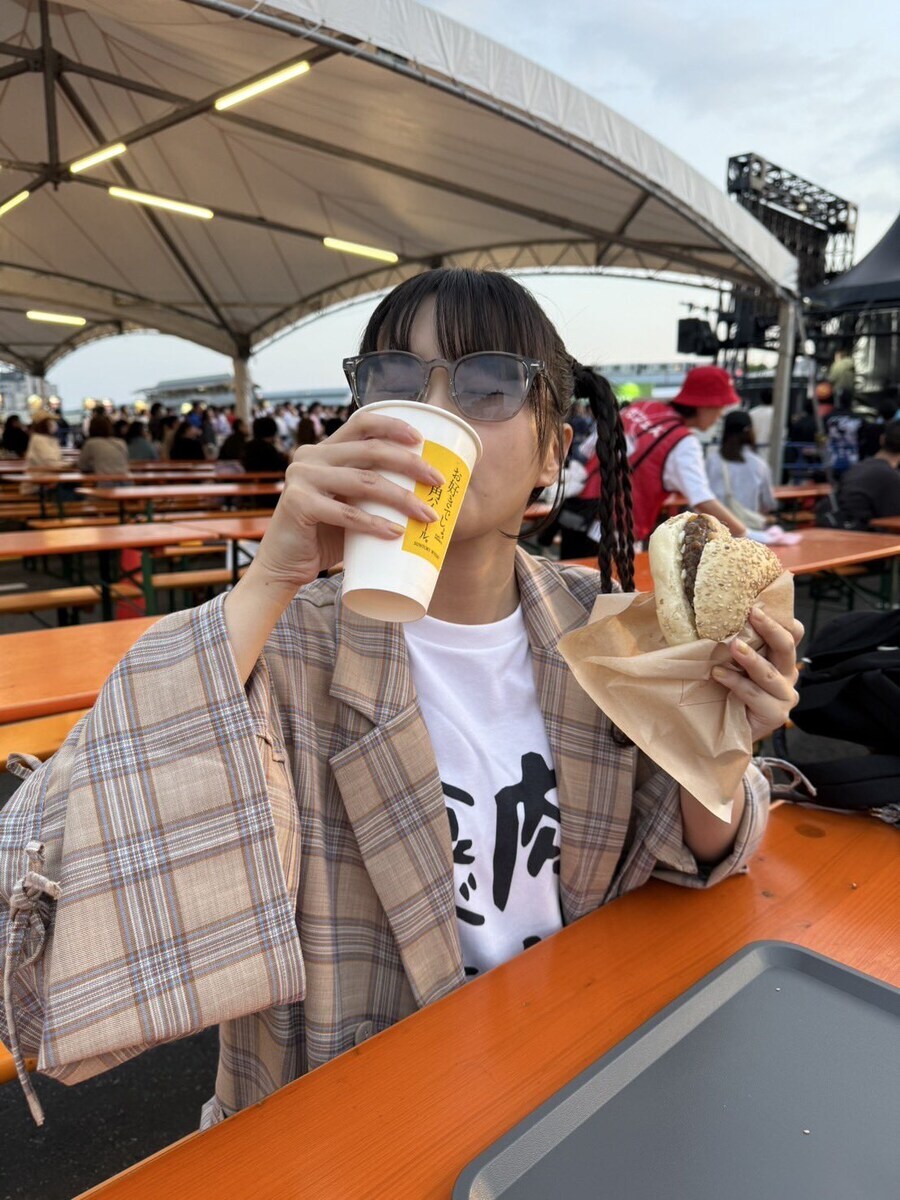 럽라, 니지동) 평생을 함께할 절친._3.jpg