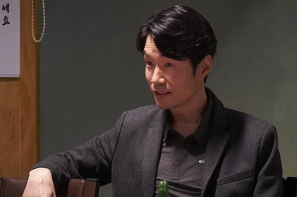 어느 영화 캐릭터를 사람들이 의심한 결정적인 이유_2.webp