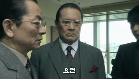 겨우 그런 이유로 사람을 죽였단말입니까!?_17.jpg