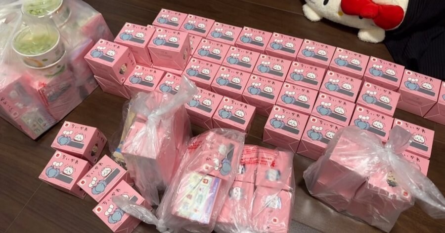 일본가서 해피밀 장난감 싹 쓸어가는 중국인_5.jpg