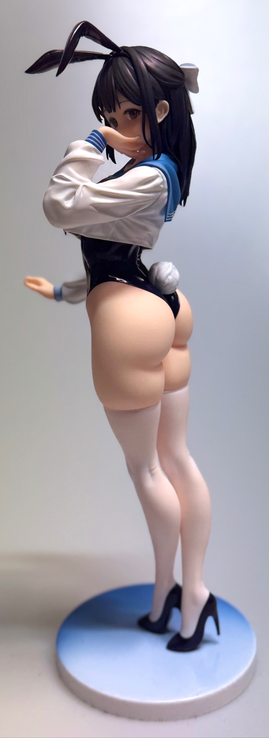 나는 여자에 관심 없다는 놈을 조심해_2.jpeg