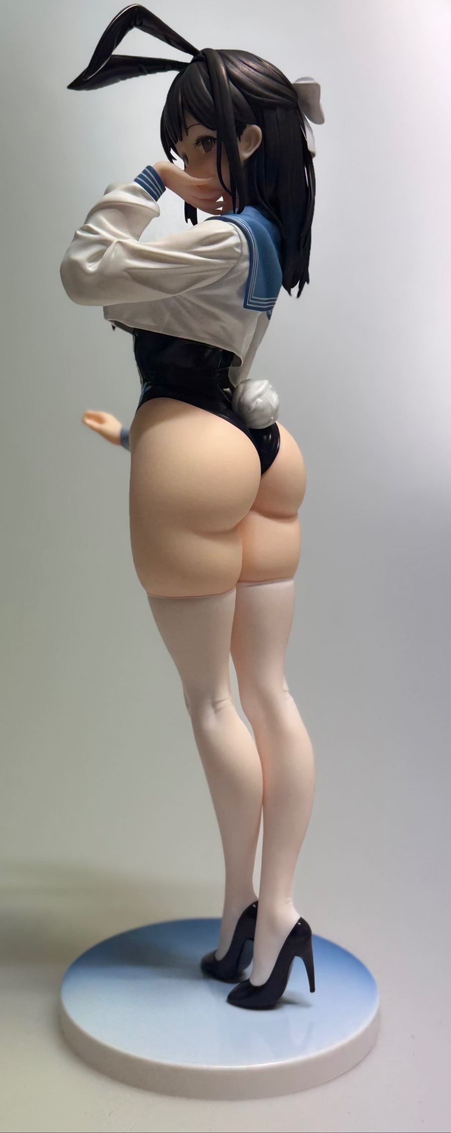 나는 여자에 관심 없다는 놈을 조심해_9.jpeg