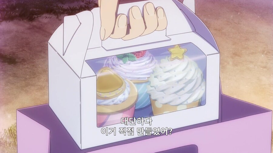 일본 애니에서 묘사한 여자들의 기싸움_32.png