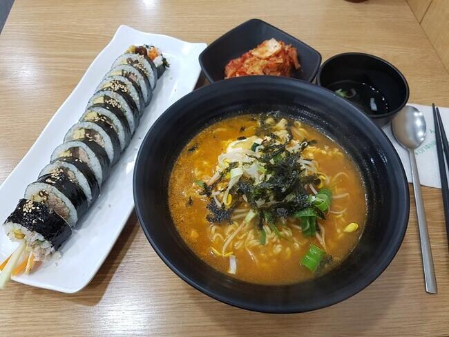 김밥+라면+김치 완벽한 식단^^_2.jpg