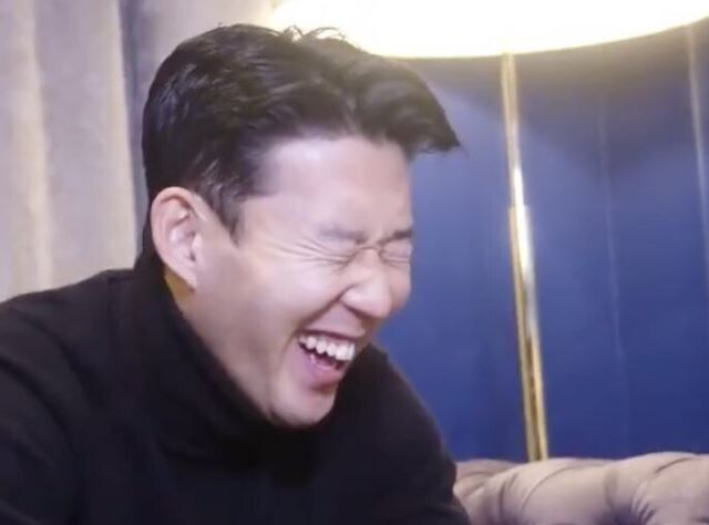 ???: 야 아스날 너희 유럽대항전 트로피 없다면서? ㅋㅋㅋㅋ_1.jpg