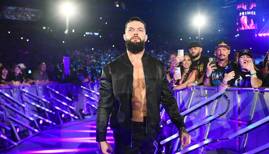 유로파 결승 직관한 WWE 선수_4.webp