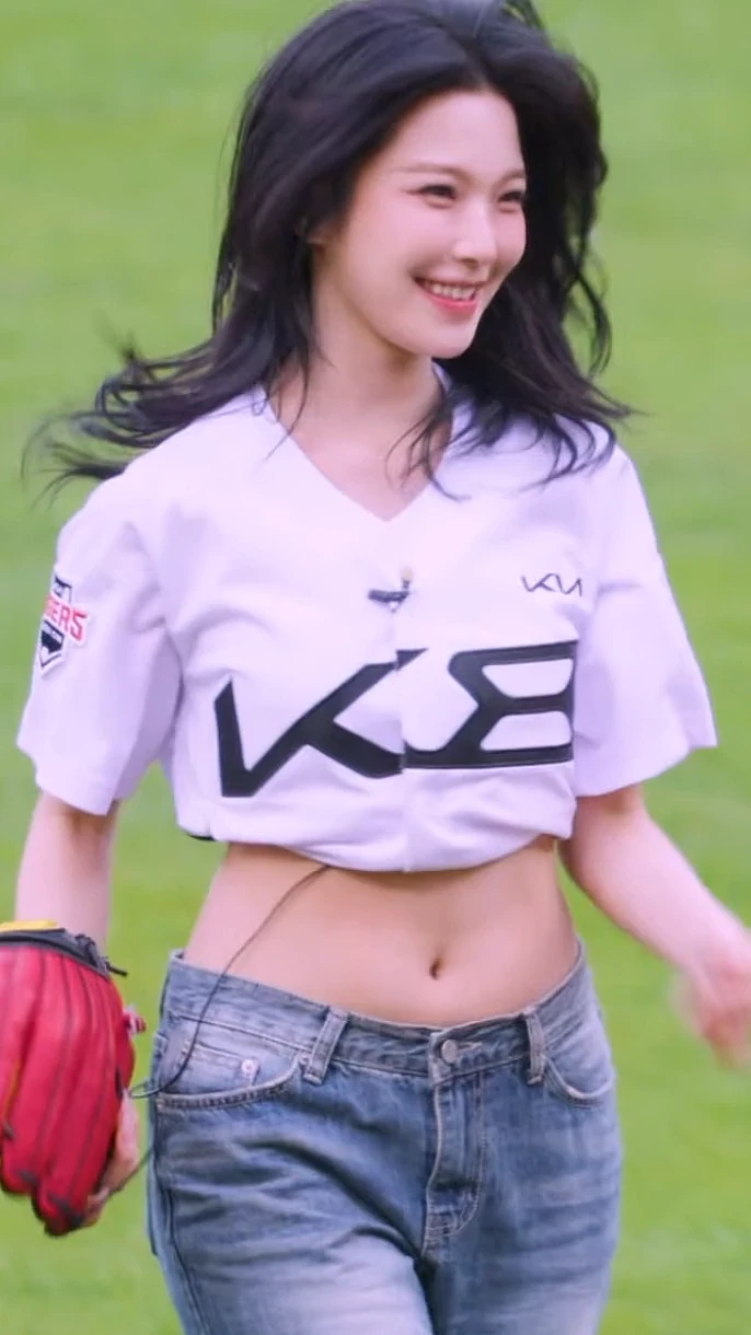 03년생 누나 gif_3.webp