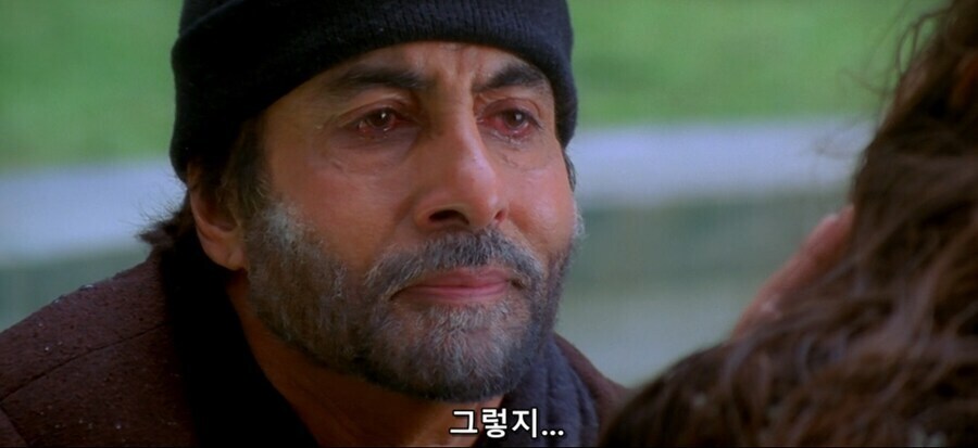 눈에 뵈이는게 없는 애새끼 참교육하는 아저씨.jpg_25.jpg