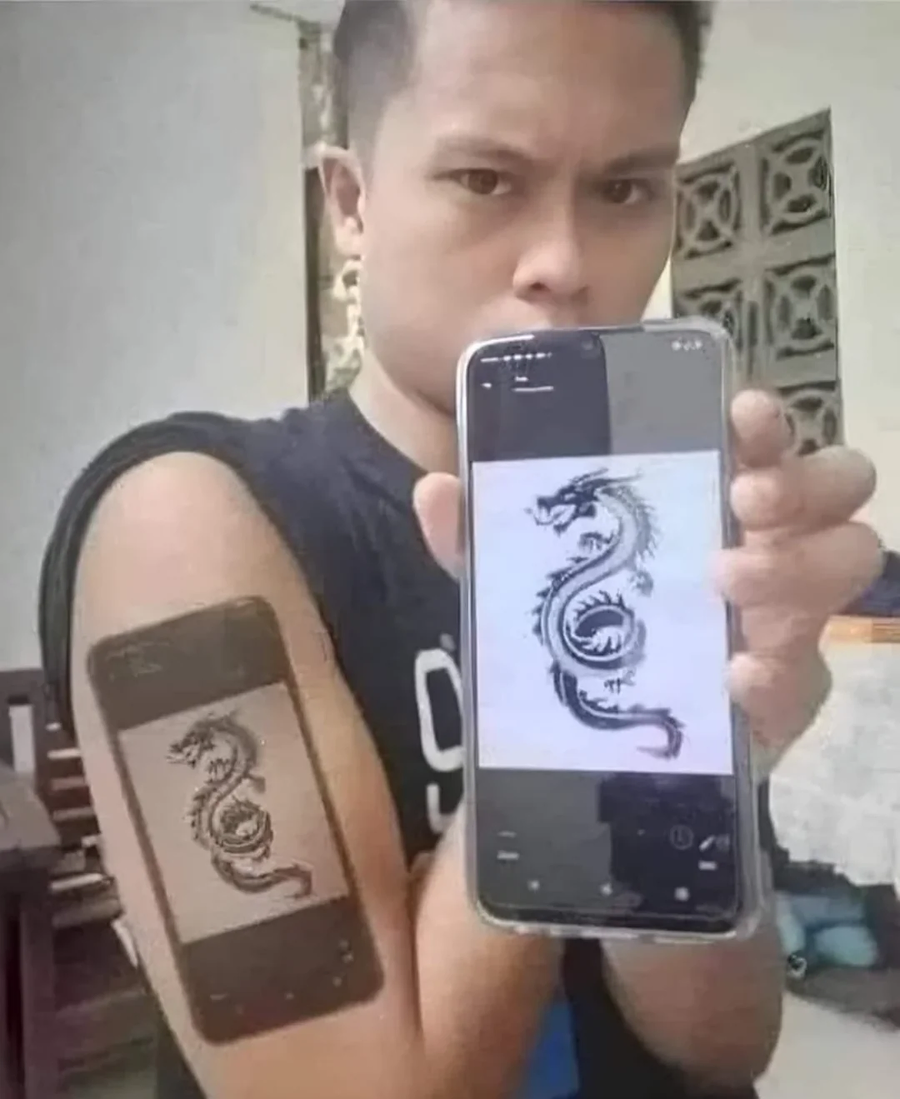 이거랑 똑같이 문신 해 주세요_1.webp