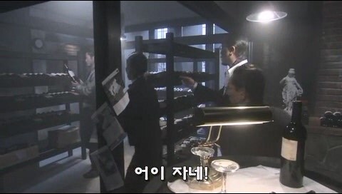 무턱대고 남의 물건 만져대다가 50만원 날림_22.jpg
