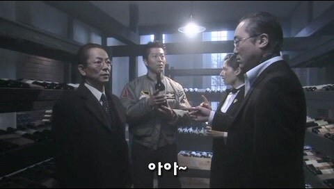 무턱대고 남의 물건 만져대다가 50만원 날림_29.jpg