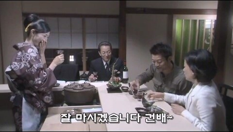 무턱대고 남의 물건 만져대다가 50만원 날림_37.jpg