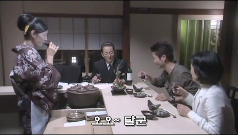 무턱대고 남의 물건 만져대다가 50만원 날림_39.jpg