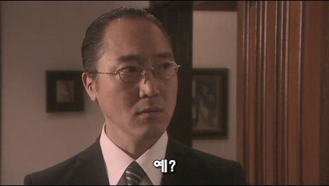 솔직히 이건 와인에 독을 풀어서 전부 죽여도 무죄일거 같은데_39.jpg