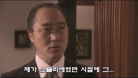 솔직히 이건 와인에 독을 풀어서 전부 죽여도 무죄일거 같은데_45.jpg