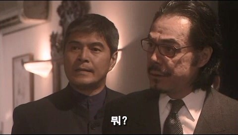 솔직히 이건 와인에 독을 풀어서 전부 죽여도 무죄일거 같은데_51.jpg