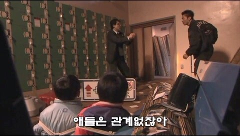 촉법애새퀴들때문에 진짜 범죄자가 되어버린 남자_28.jpg