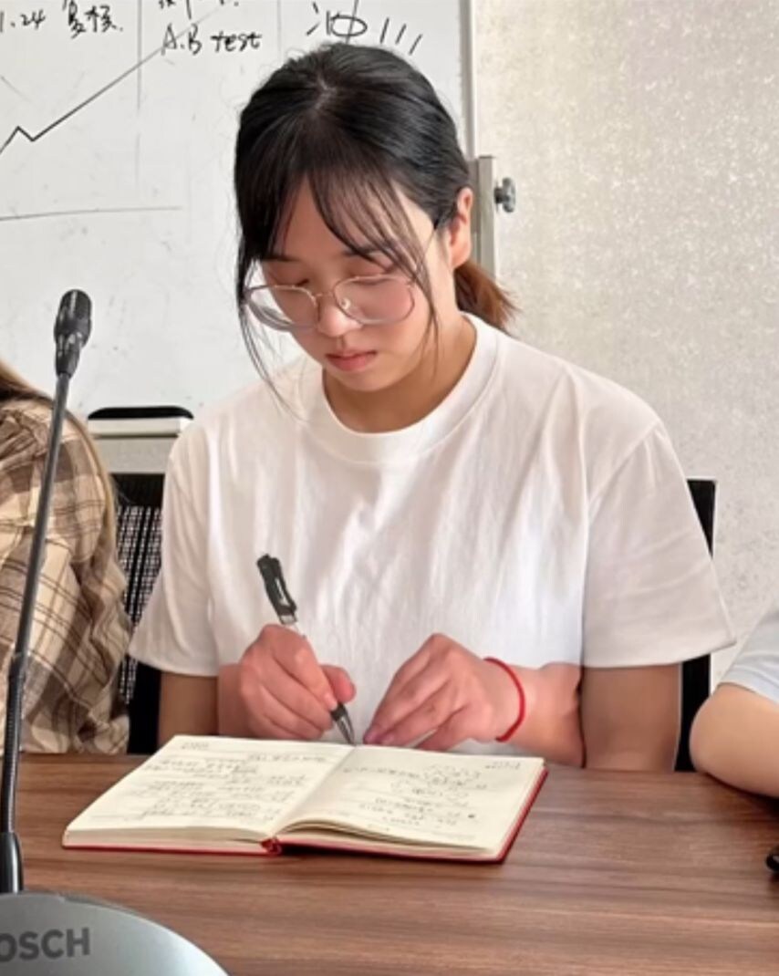 공부하는 것처럼 선생님을 속일 수 있는 티셔츠_2.jpg