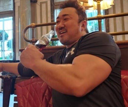 의외로 그리드맨 릿카 허벅지와 동급인 것_3.jpg