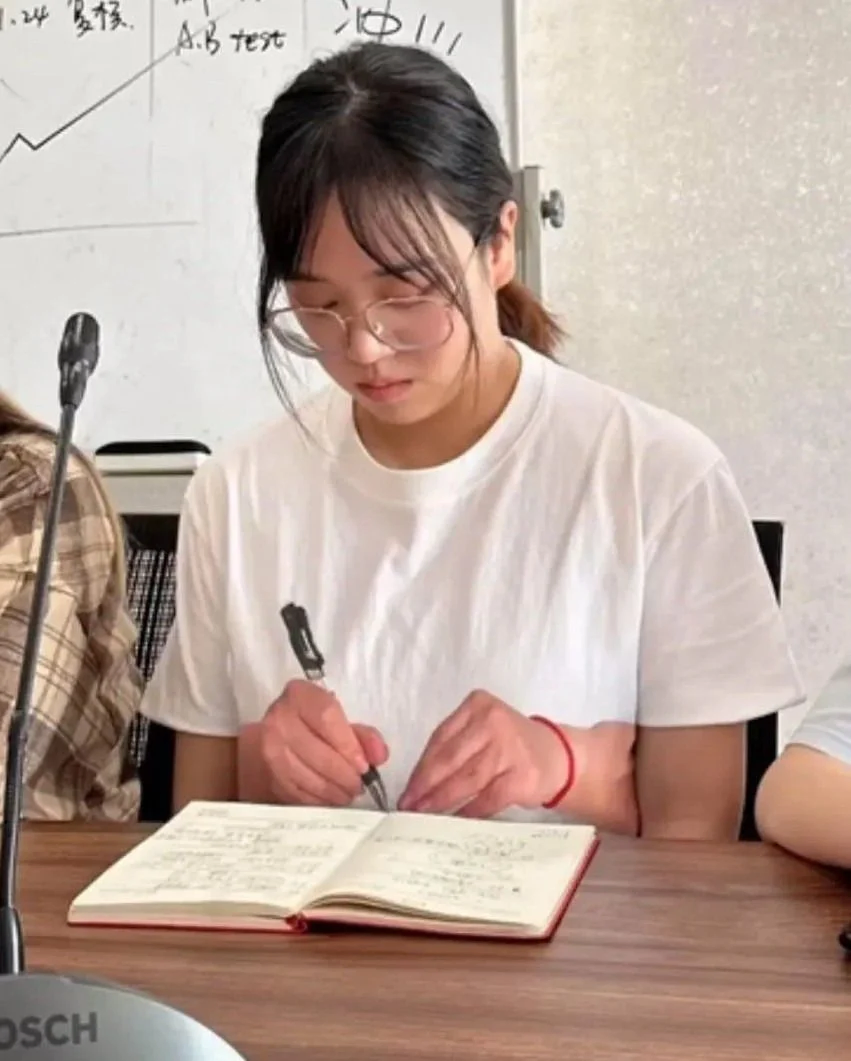 3초 평범한 사진_1.webp