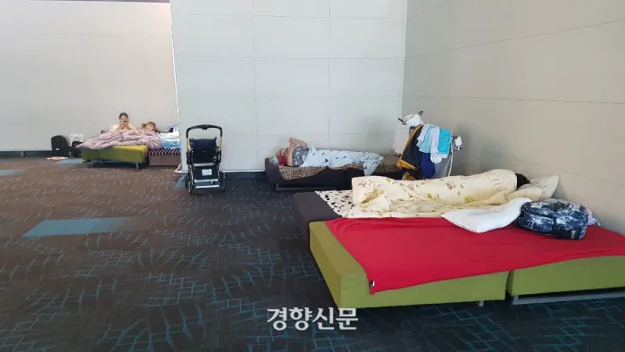 인천국제공항에서 1년 버티면 5억원.jpg_3.webp