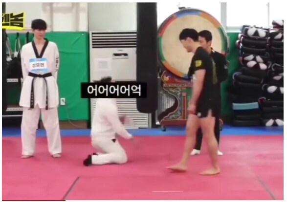 로우킥 맞고 오버하지 말라고 하네요_3.png