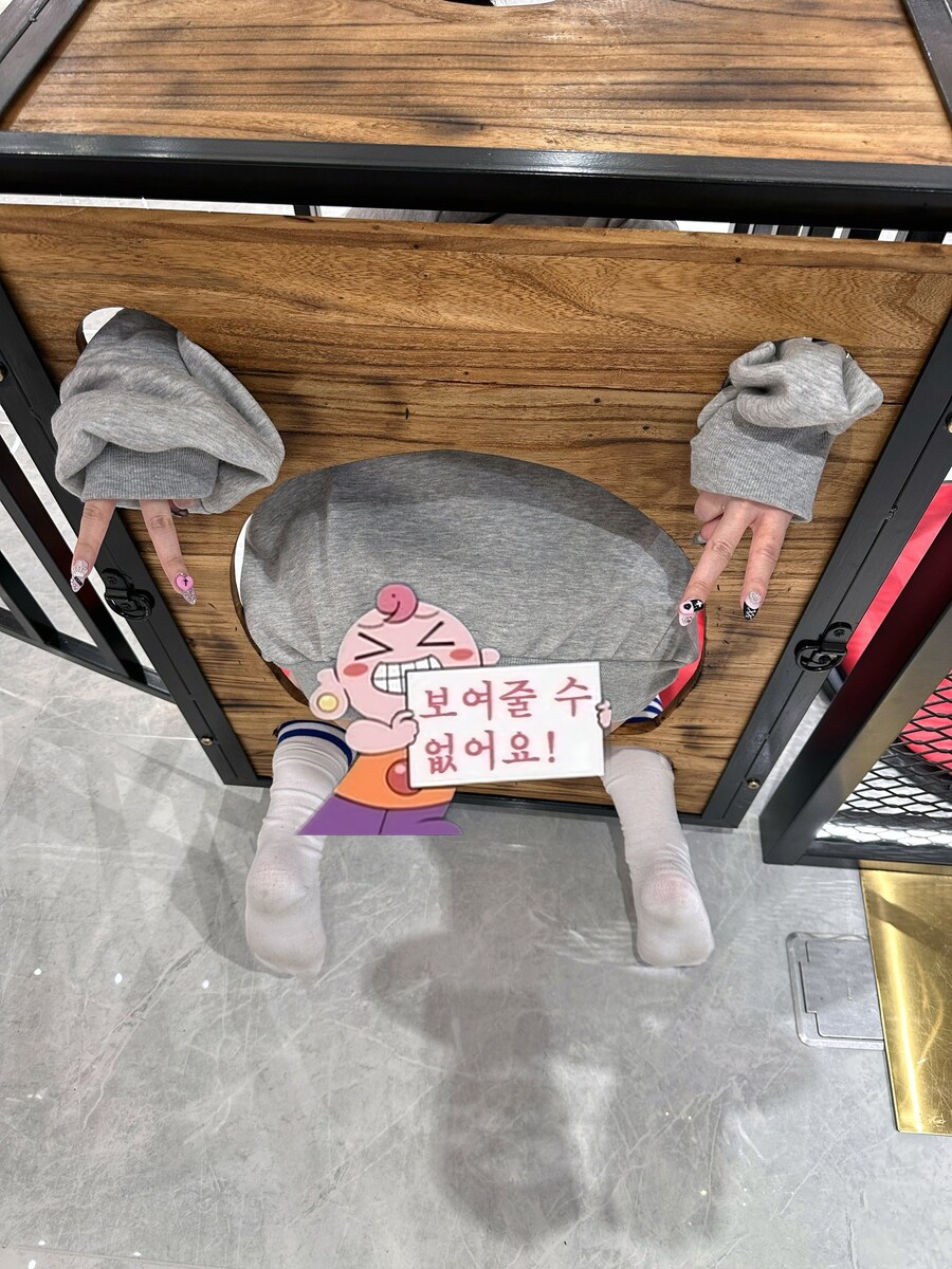 사람들이 몰려들기 시작했다._3.jpg