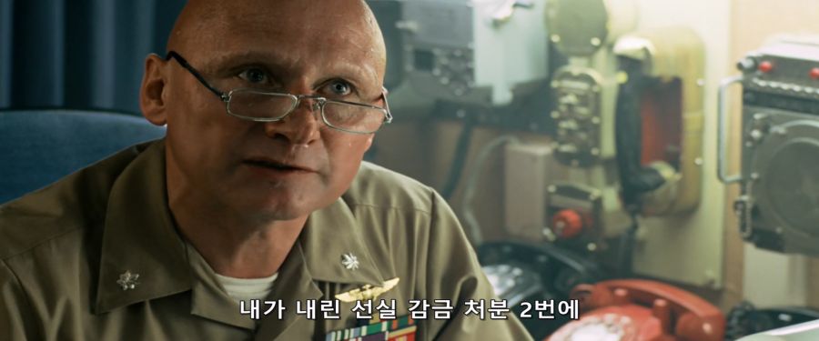 [탑건]사고뭉치 매버릭_6.jpg