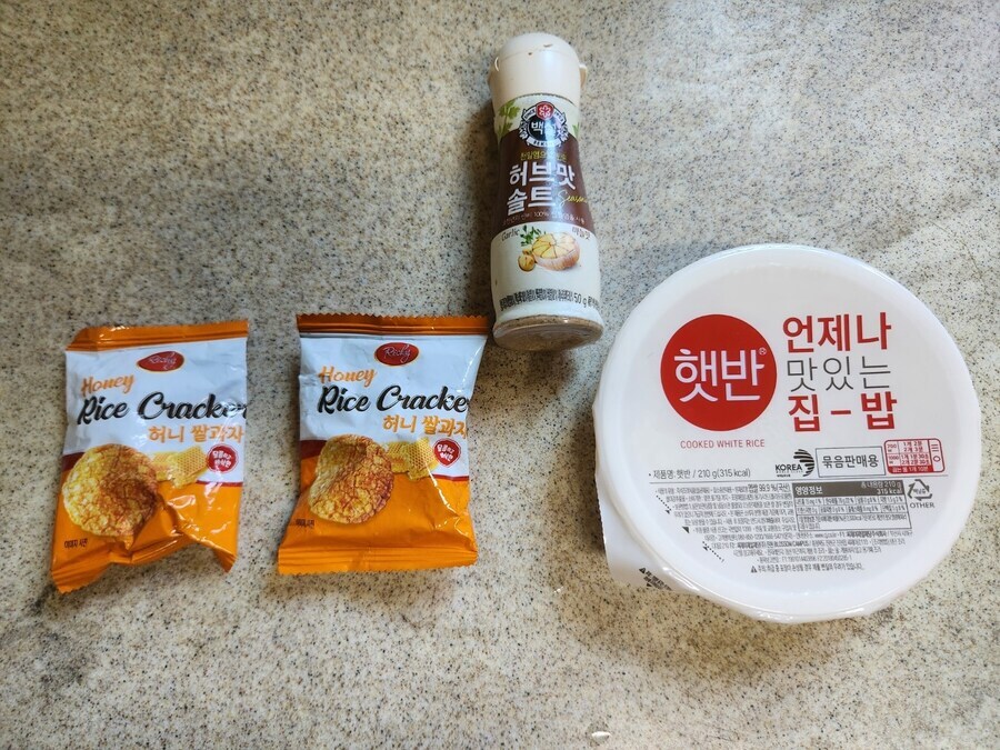 주먹밥이 위험한 음식인 이유.JPG_1.jpg
