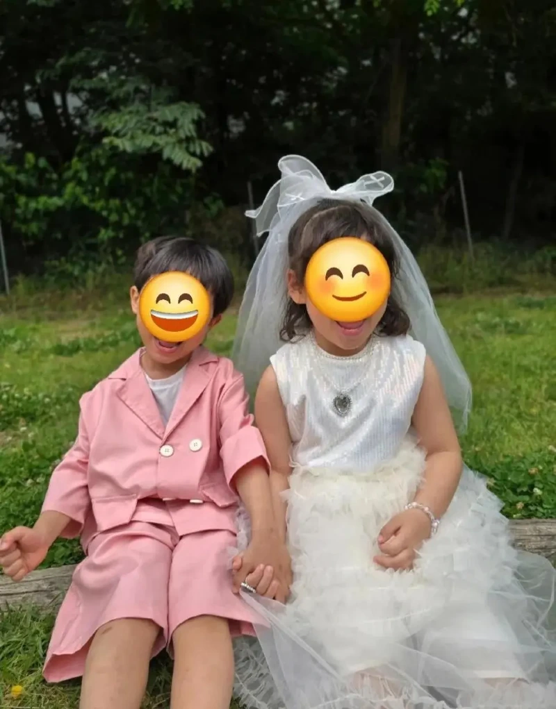 유치원생인 둘째에게 청첩장 받은 분_6.webp