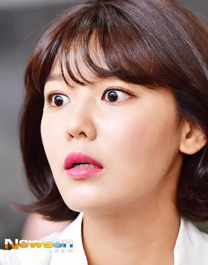 누가봐도 여권 잃어버린 사람의 표정_4.webp