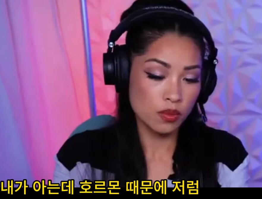 곡성 본 외국인 여성의 해석_5.png