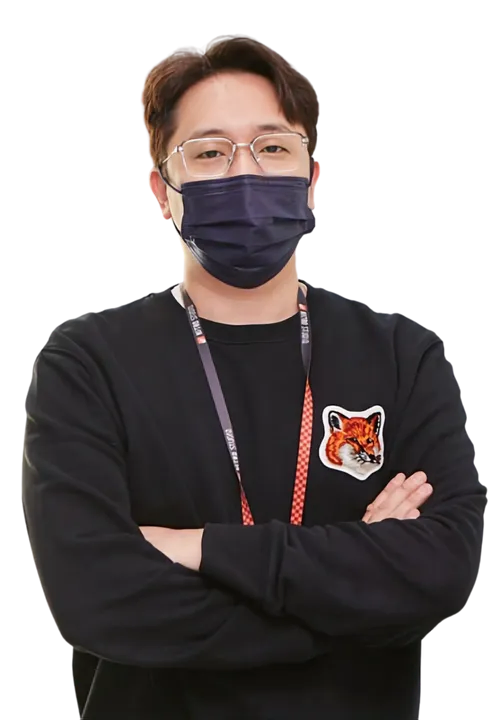 ??? : 뭐? 모바노기는 1400억 빚을 갚았다고?_1.webp