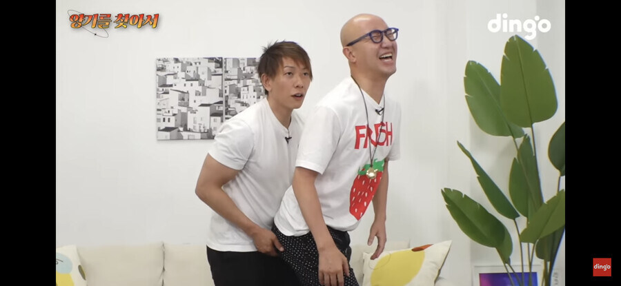 일본 AV 배우와 만난 홍석천_12.jpg