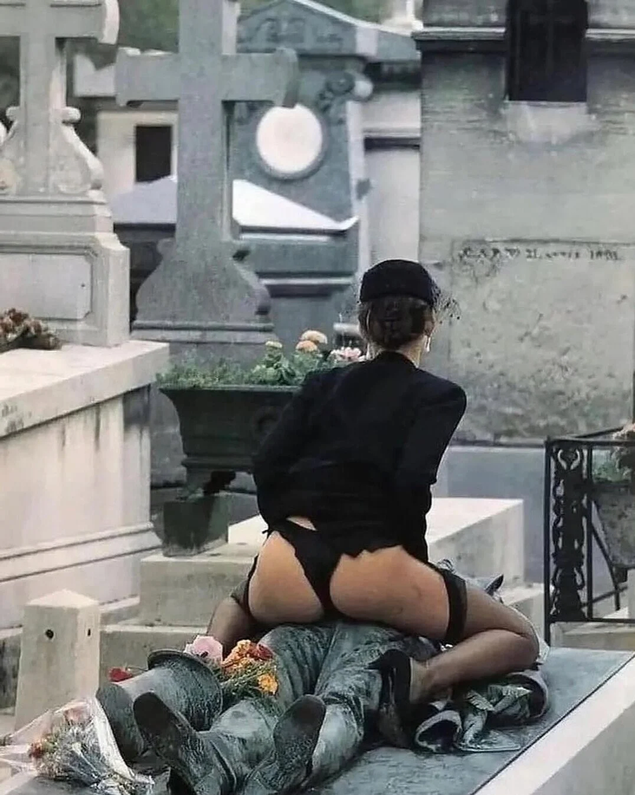 만질수 있는 동상 특징.jpg_1.webp