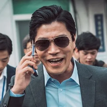 범죄도시 시리즈를 보면서 그리운 식구들_1.webp