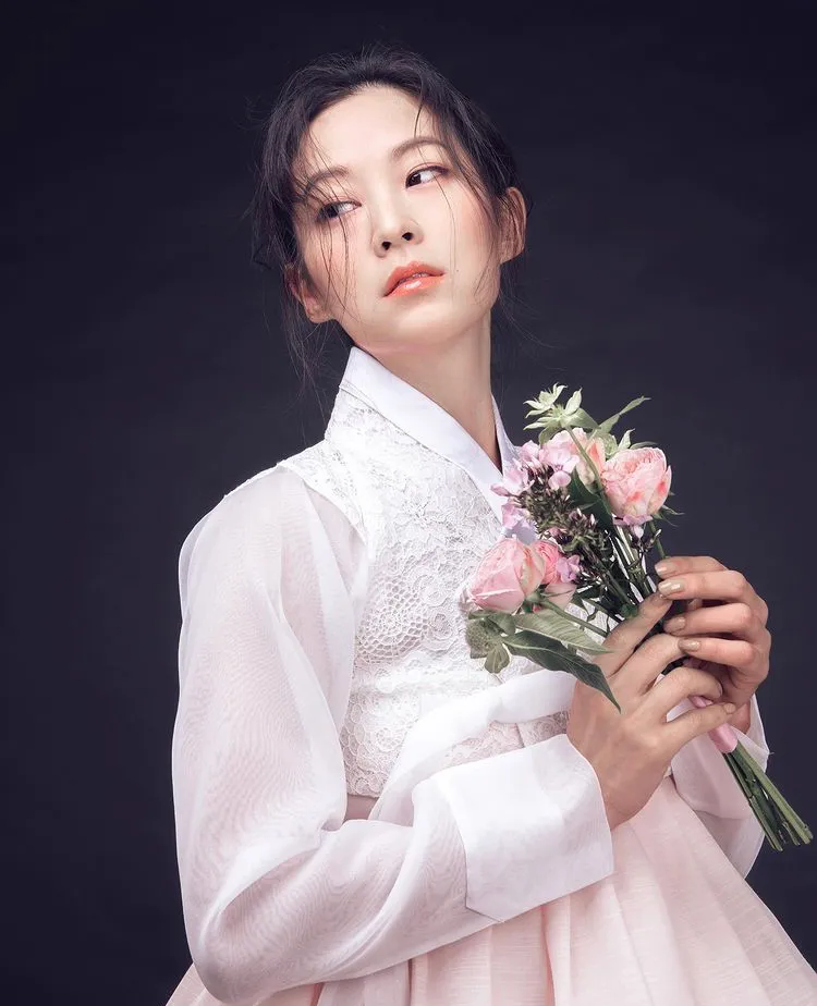 케이팝) 미스코리아 시카고 진 출신이라는 주인공 루미 성우_3.webp