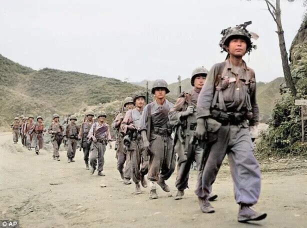 A.I로 색을 입힌 6.25시절 사진.jpg_15.jpg