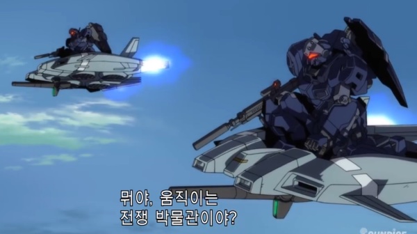 북한군 퍼레이드가 인기많은 이유_8.jpg