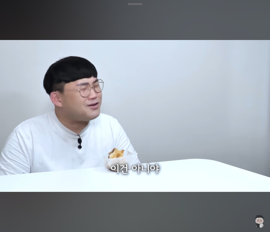 달달한 초콜릿과 마쉬멜로가 들어간 스모어 햄버거_15.jpg