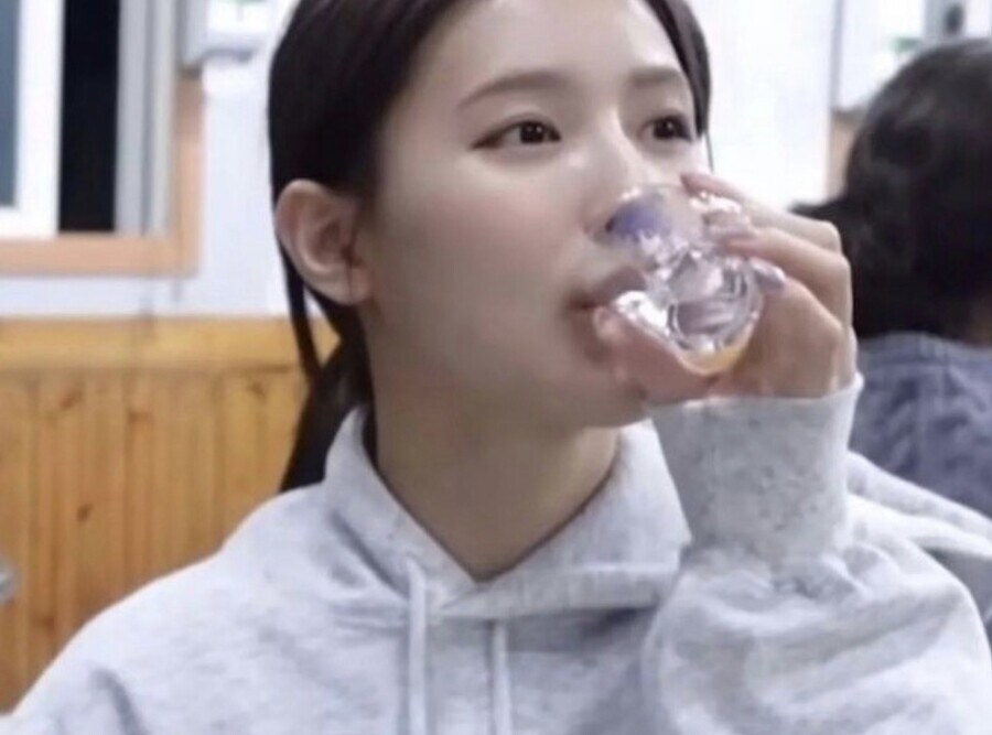 소주잔 크기가 크구나_1.jpg
